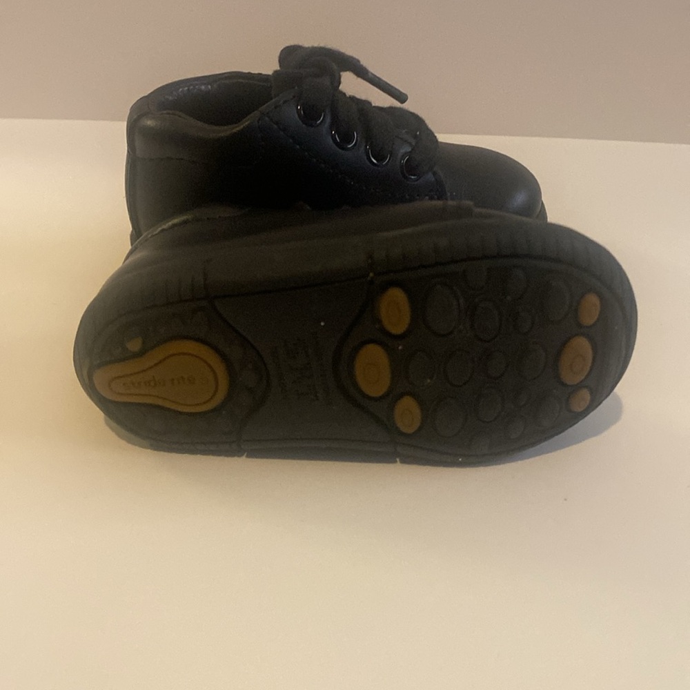 Stride Rite - Picture 4 of 4